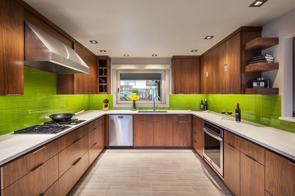 Eco-Friendly Refinishing: How Toronto Professionals Elevate Kitchen Cabinet Aesthetics