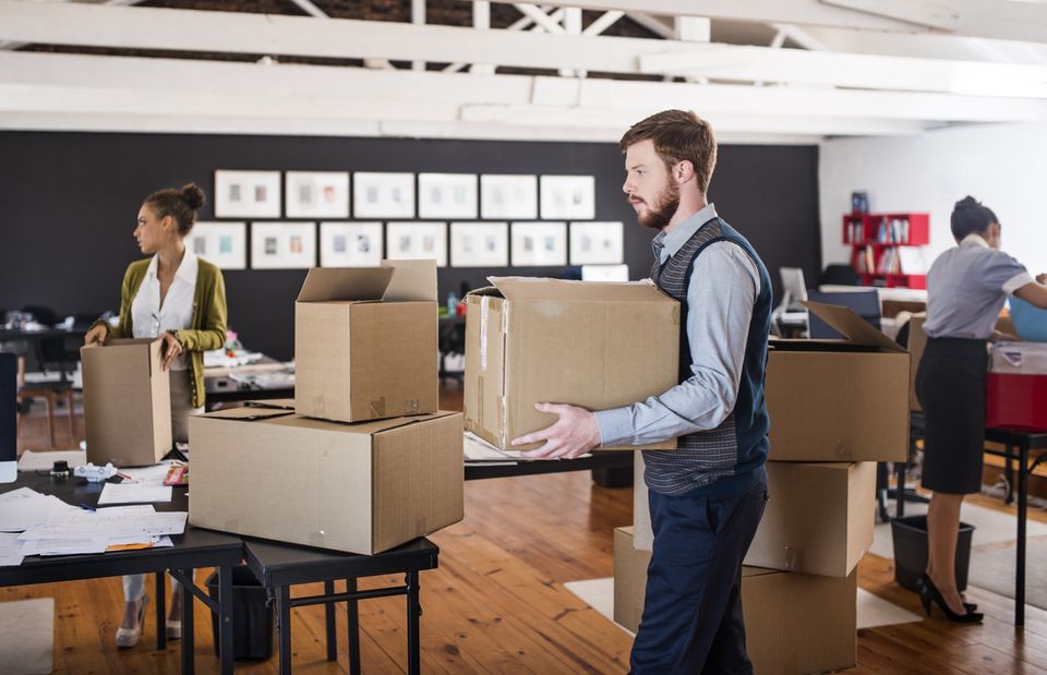 Choosing The Right Partner: How To Select A Reliable Commercial Moving Company In Yellowknife, NT